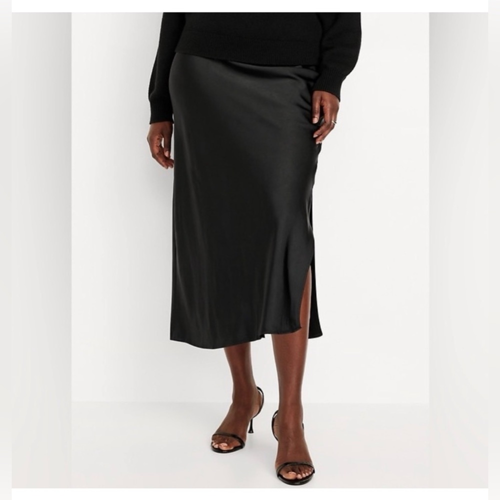 Old Navy Elegant Versatile Feminine Satin Slip Midi Skirt Black Jack Size XXL